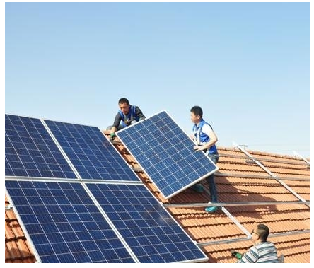 山東威海:農民看好太陽能光伏發電項目
