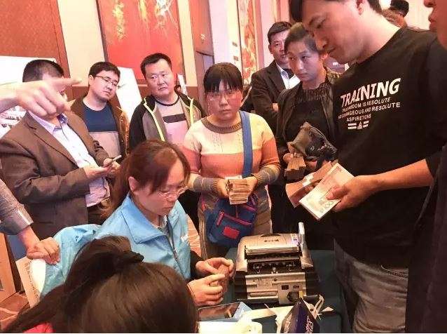 直擊天合光能千縣萬鎮光伏科普行濰坊站：400多人參會，成交1.9MW