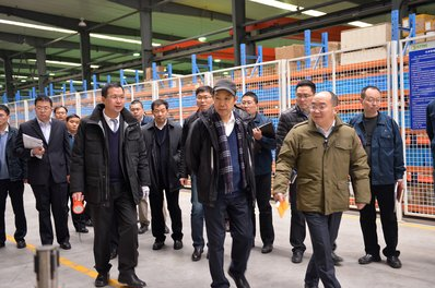 中國工程院院士馬偉明參觀大全集團，大全集團總裁徐翔陪同