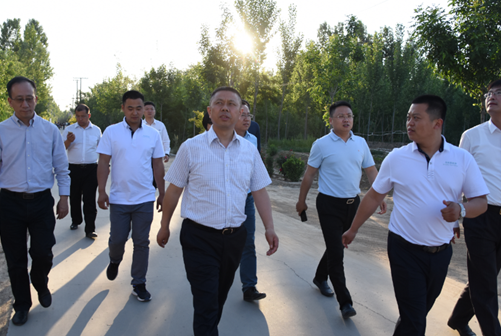 高紀凡：沒有什么比走進客戶端更為重要的事情！