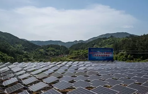 安徽光伏扶貧電站全部實現并網發電！