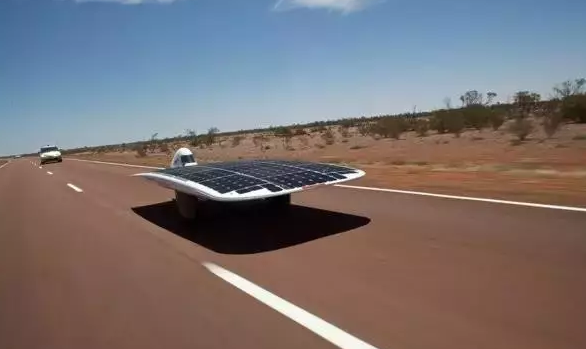 你看這些地方都裝上光伏電站，每年能省一半電費！