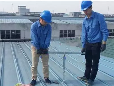 如何做拉拔實驗保證光伏組件不被吹翻？