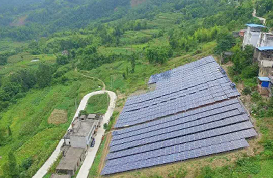 首航新能源攜手億清佳華，助力重慶云陽1MW光伏電站