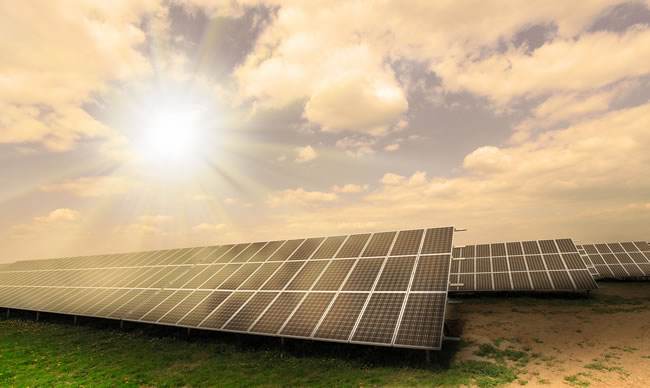中國核能擬組合營投資烏克蘭太陽能發電站