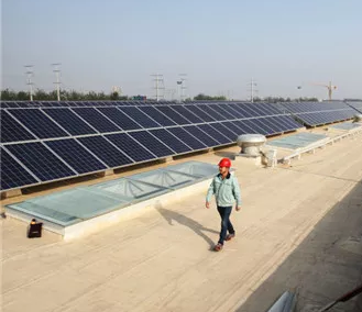 國內首個光伏供電地鐵，每小時發1000多度電！