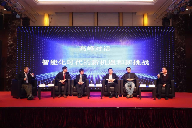 酣暢淋漓||兩場演講，一場對話，聽深圳科士達在逆變器技術峰會論壇上說些什么