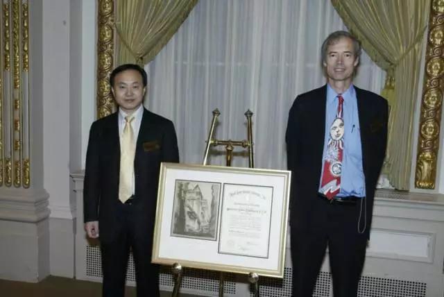 施正榮：僅以此文悼念我的師兄、朋友和同事Stuart Wenham 教授