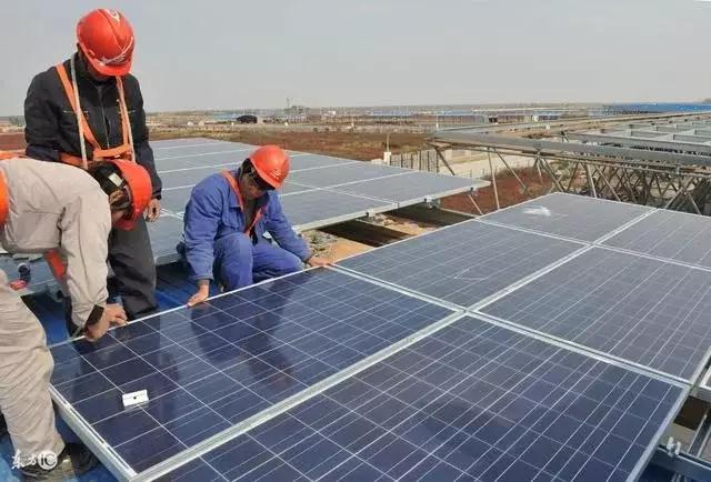 2018年扶貧新形式:“光伏扶貧”，農村電費每戶每度將補貼0.42元