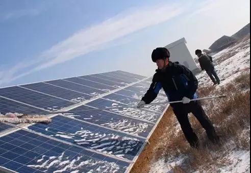 2018初雪來啦，咱家的光伏電站怎么維護？