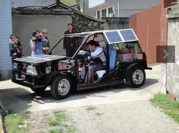 高手在民間 花1.5萬造出能跑70公里的光伏汽車！
