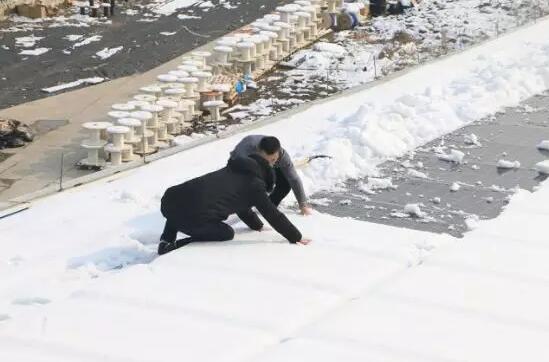1MW屋頂光伏電站如何除雪？這個業主的建議真好！