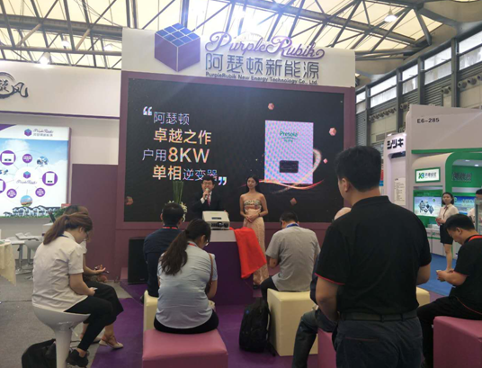 看后起之秀如何征服SNEC展會，阿瑟頓震撼全場