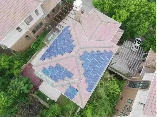 屋頂光伏電站違建被城管查封！怎樣才不算違建？